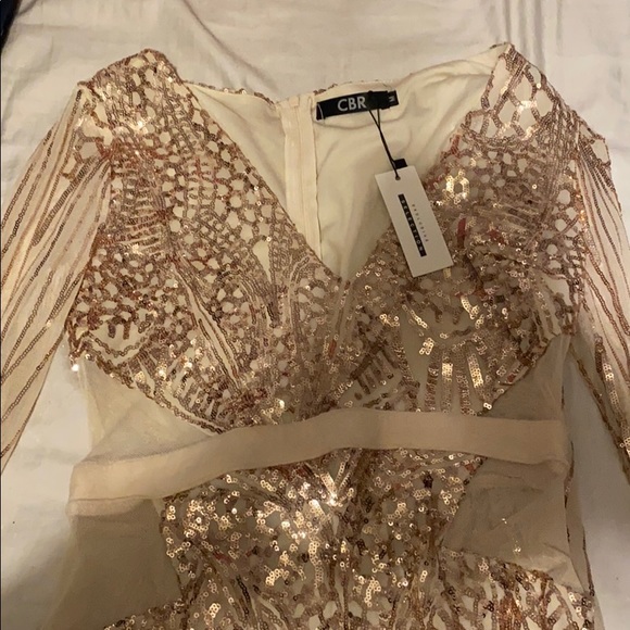 Dress - Picture 1 of 3